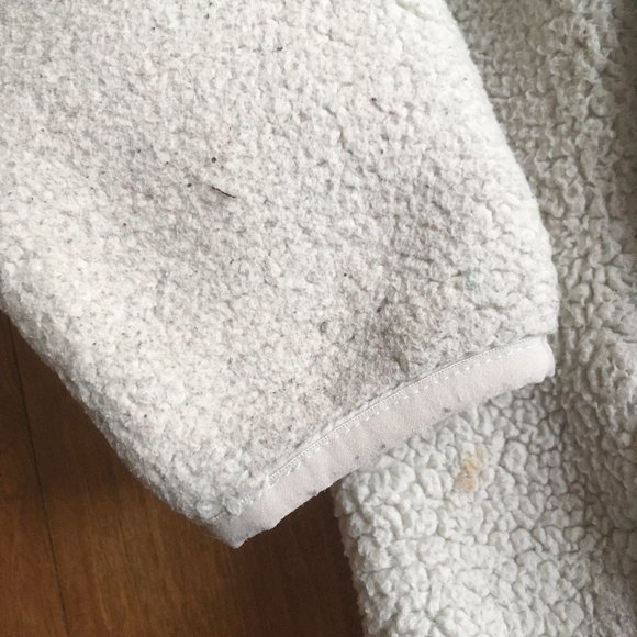 The North Face ivory sherpa fleece XL (18) - Picture 11 of 14